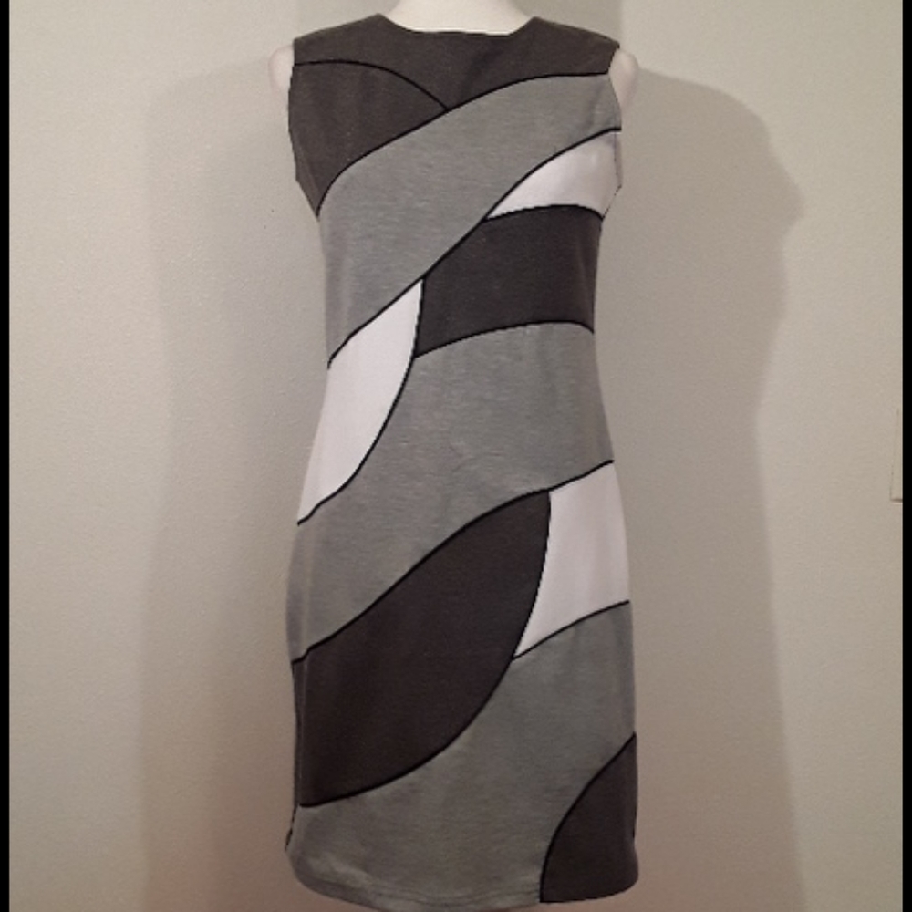 Cartise size 8 dress